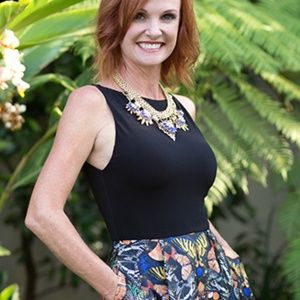 Stunning Alice and Olivia